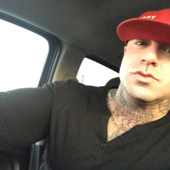 Meet your Posher, Nick - Picture 3 of 3